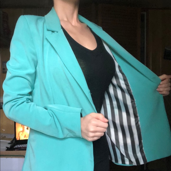 Jacket - Picture 7 of 8